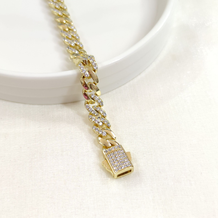 XUPING TOKALI TAŞLI 7 MM GURMET BİLEKLİK GOLD 20 CM