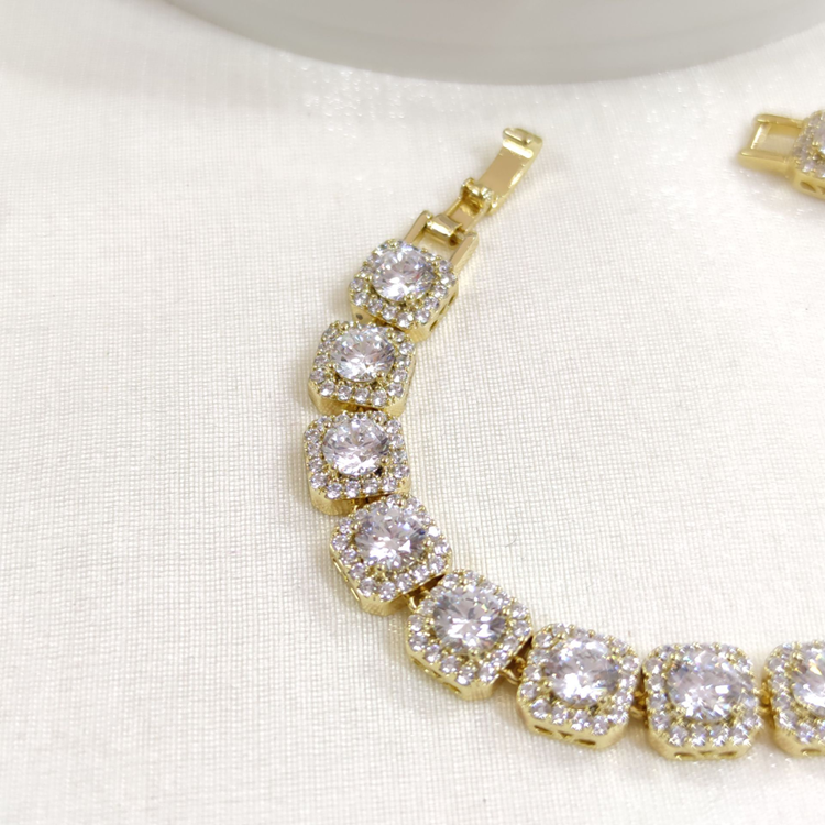 XUPING 9 MM KARE TAŞLI BİLEKLİK GOLD 17+2 CM