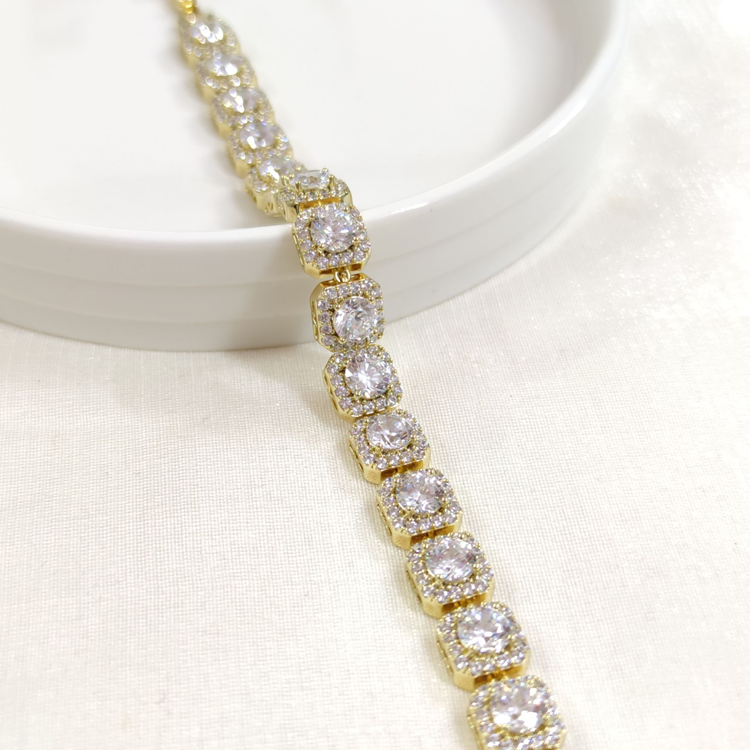 XUPING 9 MM KARE TAŞLI BİLEKLİK GOLD 17+2 CM