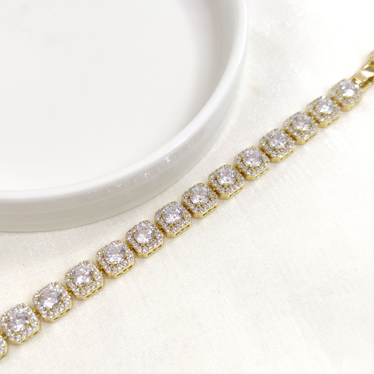 XUPING 9 MM KARE TAŞLI BİLEKLİK GOLD 17+2 CM