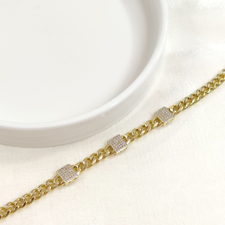 XUPING TAŞ DETAY GURMET ZİNCİR BİLEKLİK GOLD 17 CM