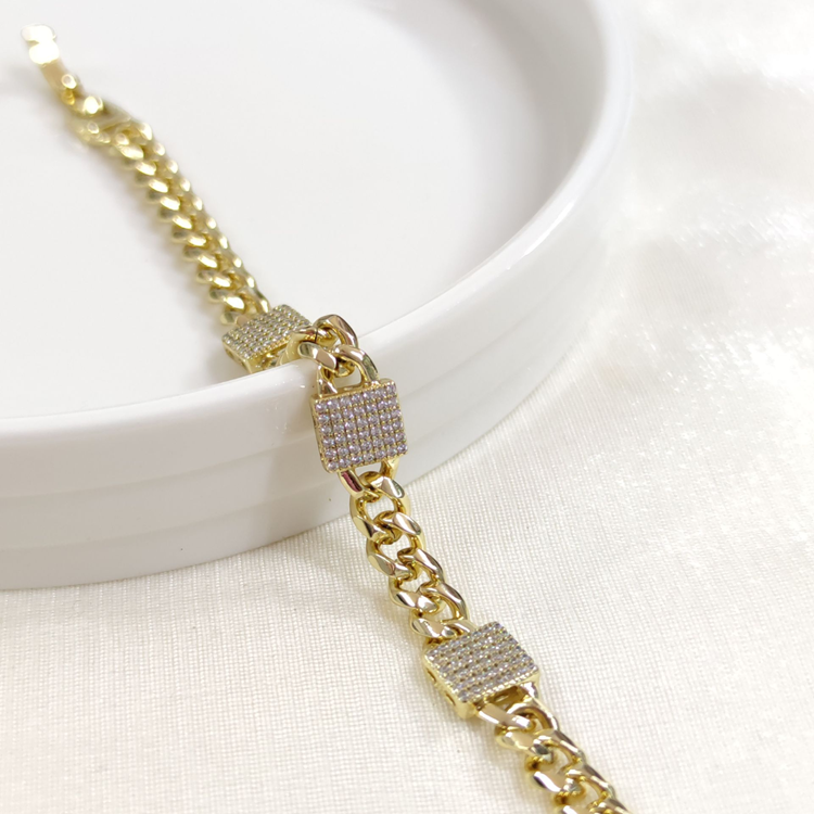 XUPING TAŞ DETAY GURMET ZİNCİR BİLEKLİK GOLD 17 CM